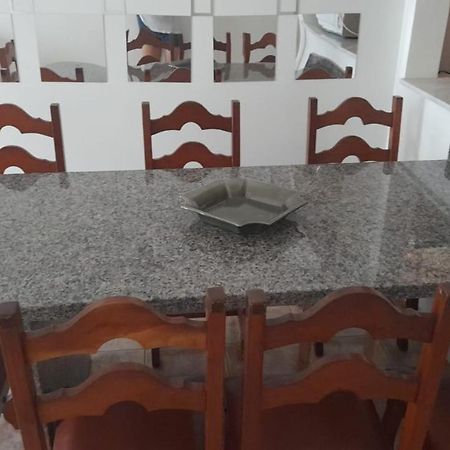 Aconchegante E Amplo Apartamento Familiar Pertinho Da Praia! Guarujá Exteriér fotografie